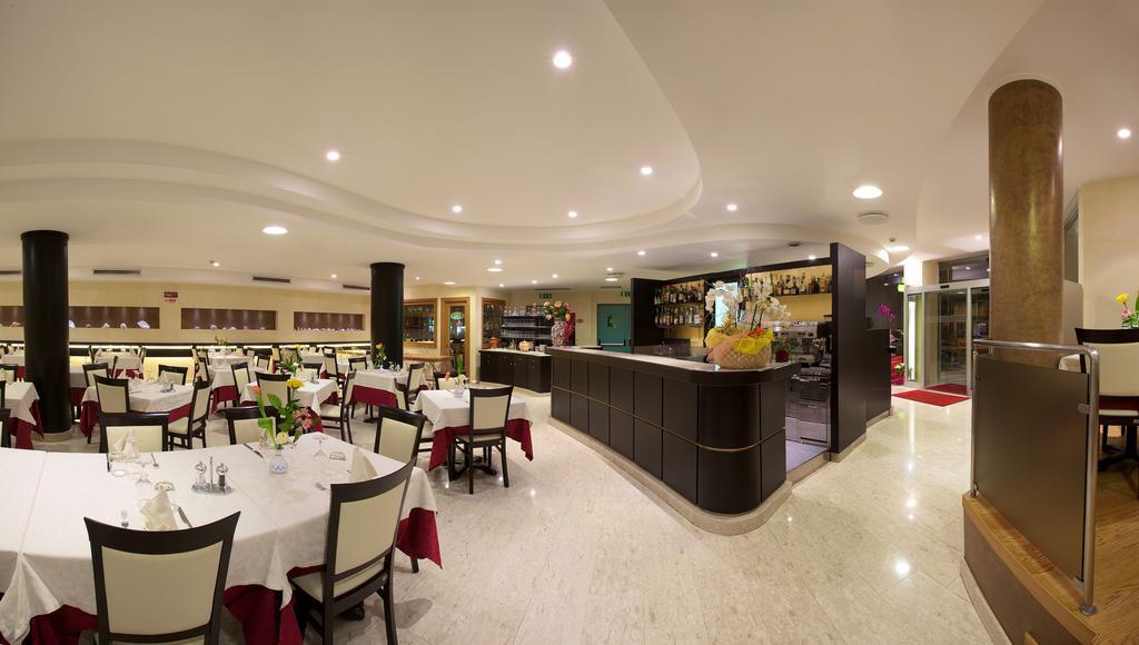 Hotel 5 Vie Almenno San Salvatore Dış mekan fotoğraf